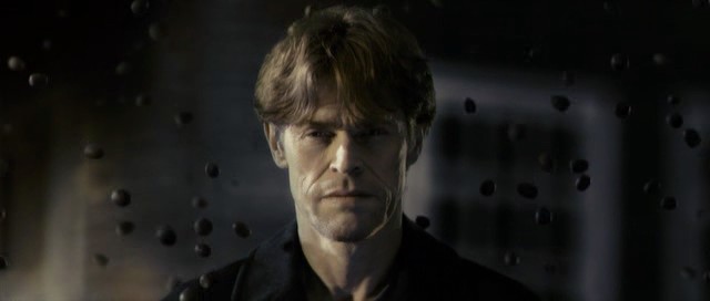 Muž (Willem Dafoe)