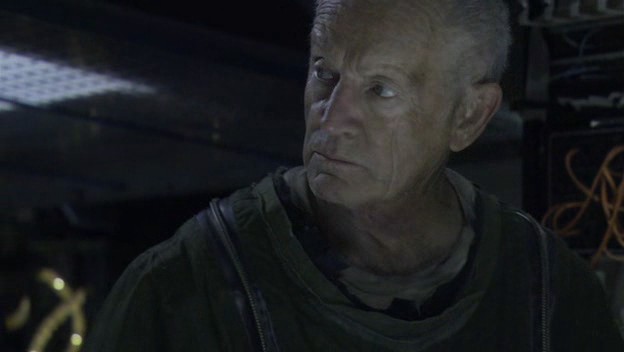Lance Henriksen Lance